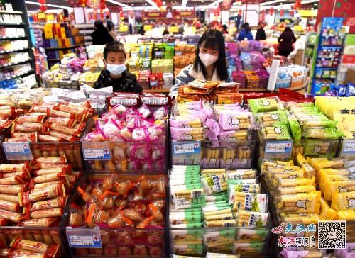 撫州市前三季度消費(fèi)品市場穩(wěn)健向好，日用品銷售彰顯活力